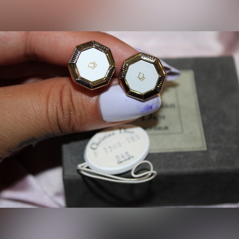 DIOR Cufflinks - Picture 9 of 13